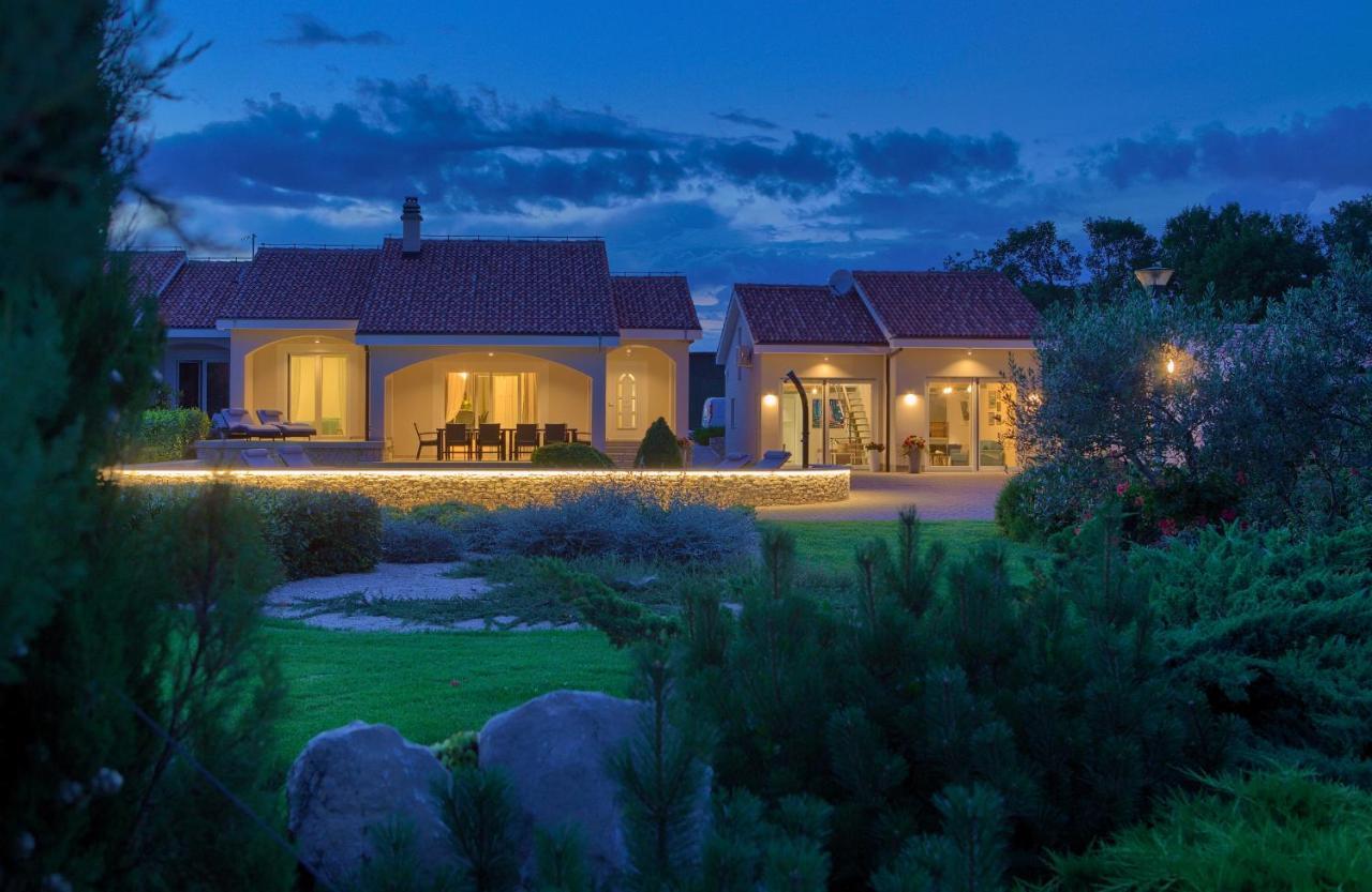Villa Gardena Vrh  ภายนอก รูปภาพ