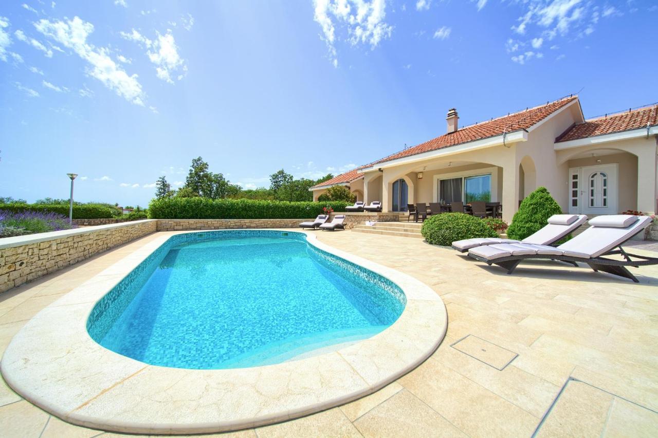 Villa Gardena Vrh  ภายนอก รูปภาพ