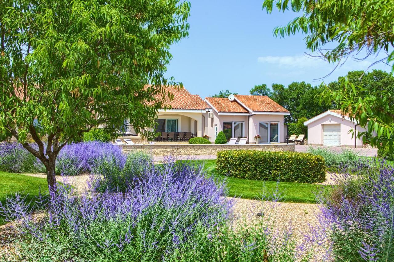 Villa Gardena Vrh  ภายนอก รูปภาพ