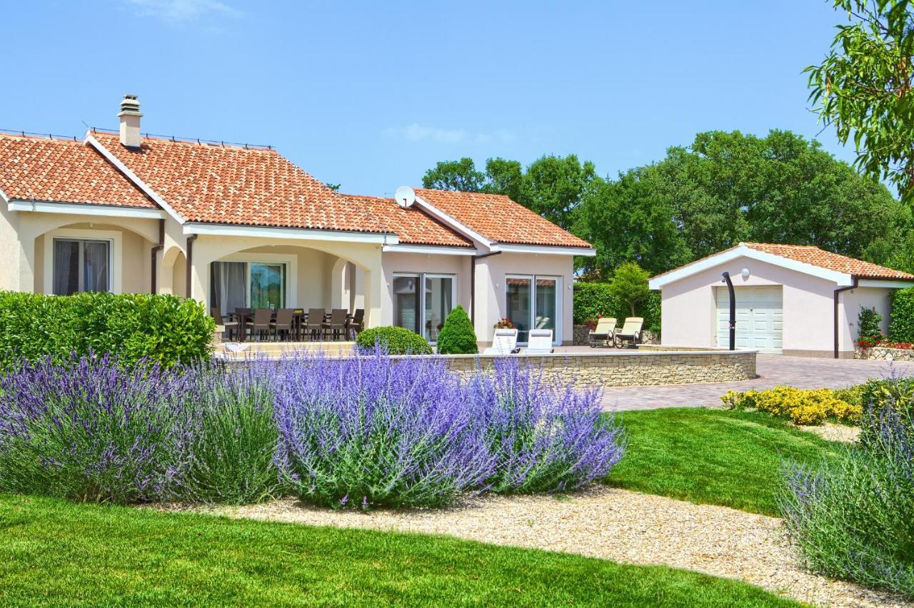 Villa Gardena Vrh  ภายนอก รูปภาพ