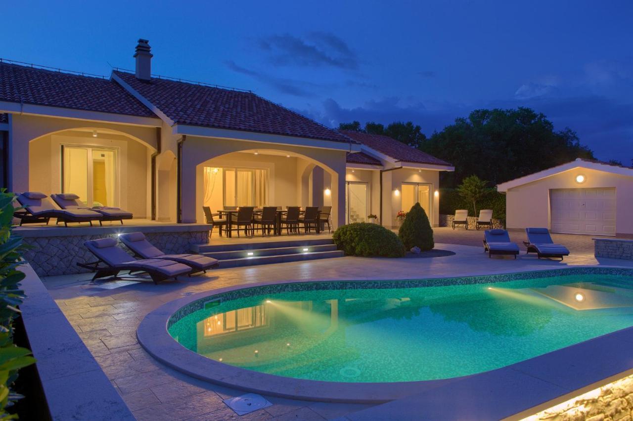 Villa Gardena Vrh  ภายนอก รูปภาพ