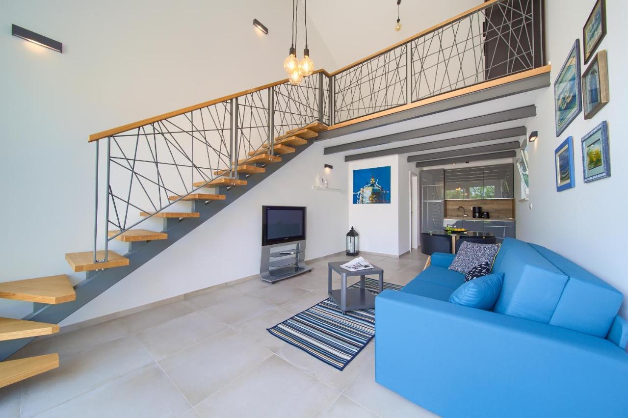 Villa Gardena Vrh  ภายนอก รูปภาพ